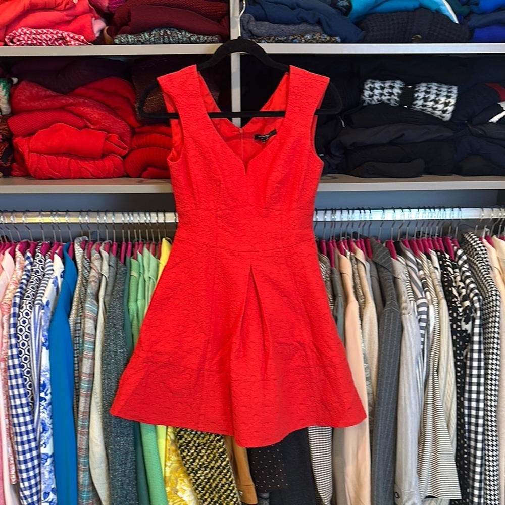 Nanette Lepore Red Sleeveless V Neck Textured Dress Size 2
